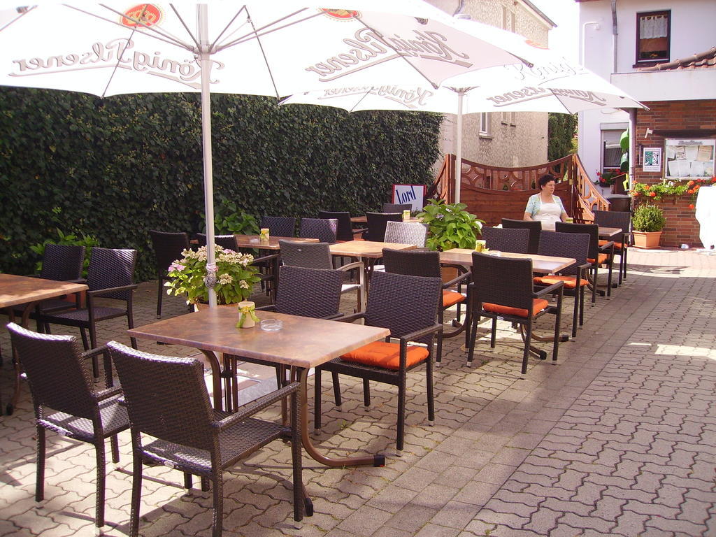 Hotel Zur Erholung Brochthausen Extérieur photo